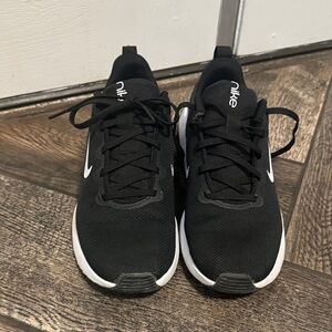 Nike Black and White Athletic Shoes
